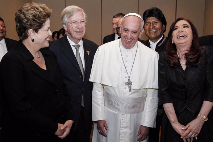 El Papa con Rousseff, Morales, y Cristina Fernández