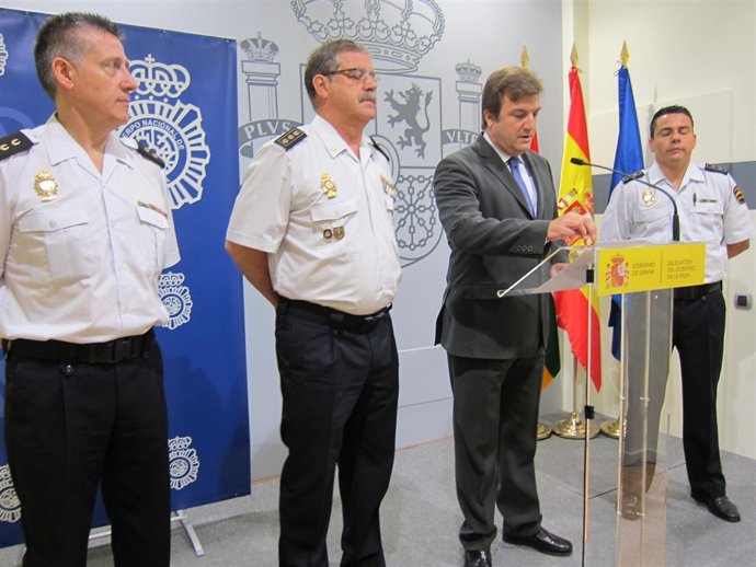 Alberto Bretón y altos cargos de la Policía Nacional detallan la Operación 'Keta