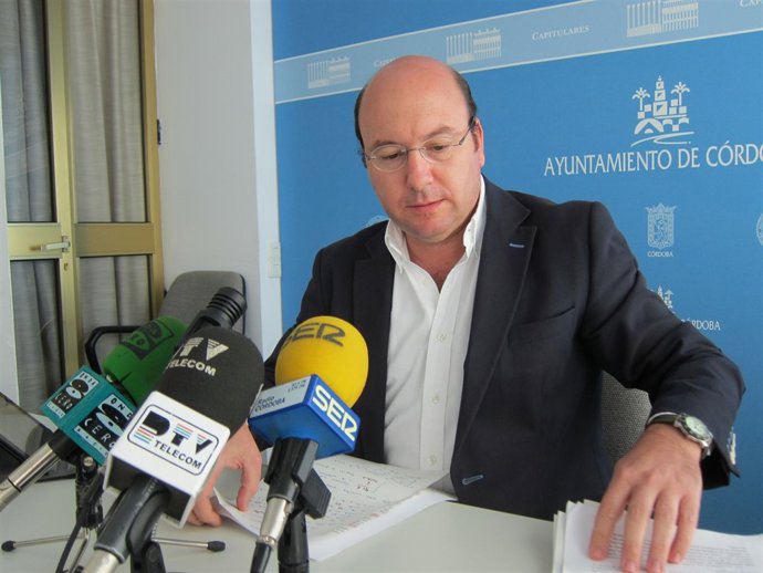 El alcalde accidental, Rafael Navas