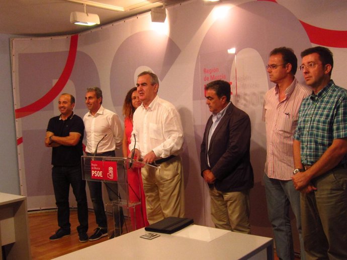 Rafael González Tovar; Jesús Navarro