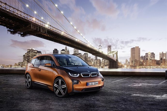 BMW I3