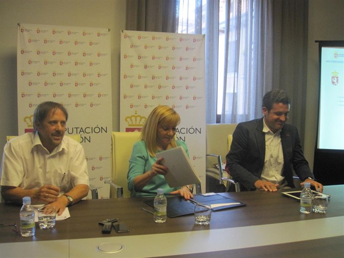 Isabel Carrasco, durante la presentación de la Oficina Virtual.