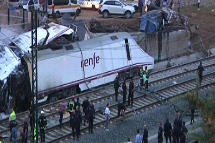 La cifra de hospitalizados tras el accidente de tren cae a 69
