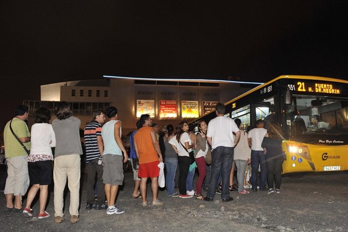 Guagua en un acontecimiento en el Estadio de Gran Canaria