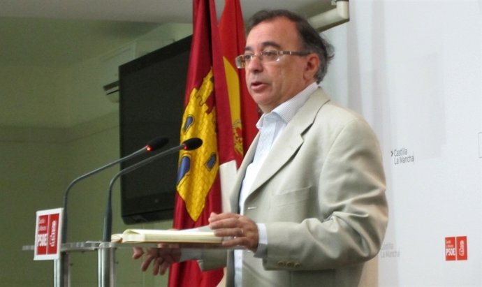Fernando Mora, PSOE
