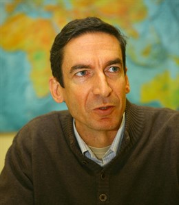 El presidente de Ucave, Rafael Serra