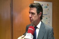 Soria anima a todos los turistas a que sigan utilizando la red ferroviaria española, porque es "muy segura"