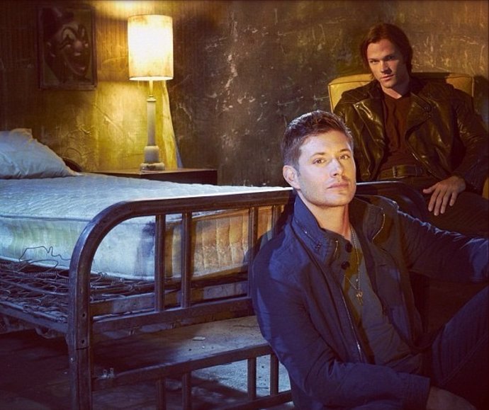 Jensen Ackles y Jared Padaleki en Supernatural