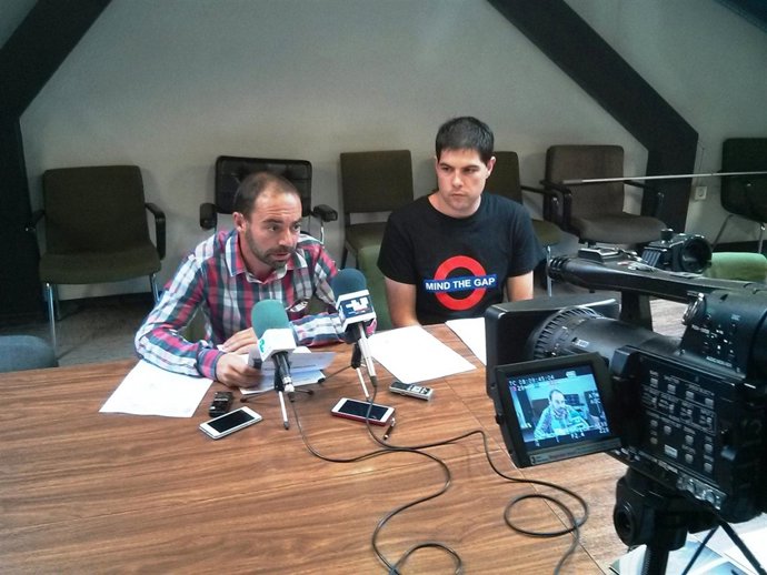 El concejal de ACPT, Iván Martínez, en rueda de prensa