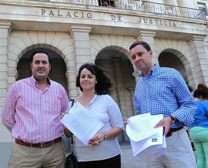 Presentación de la denuncia por parte del PP