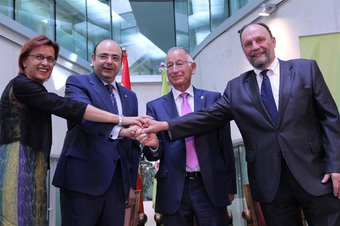 Rueda de prensa sobre la declaración de la Alpujarra como Patrimonio Natural