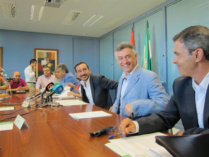 Fernando López Gil,delegado de la Junta en Cádiz, hace balance del último año