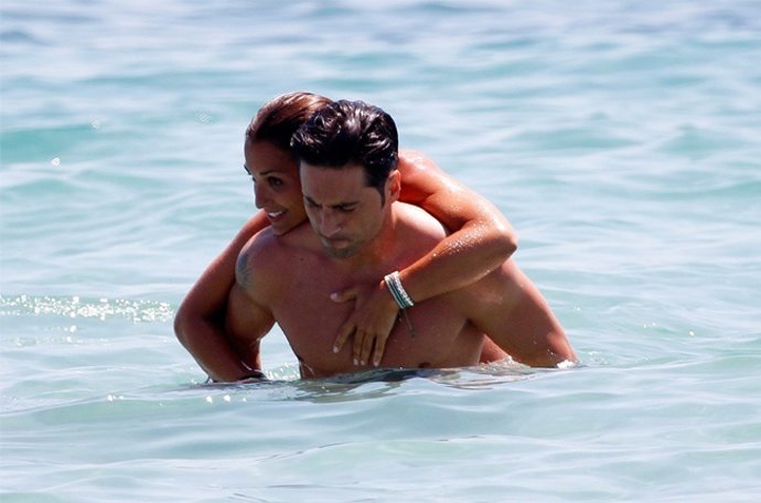 Consejos para mantener tus relaciones durante el verano