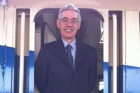 El maquinista atendía una llamada de alguien de Renfe sobre el fin del trayecto cuando descarriló