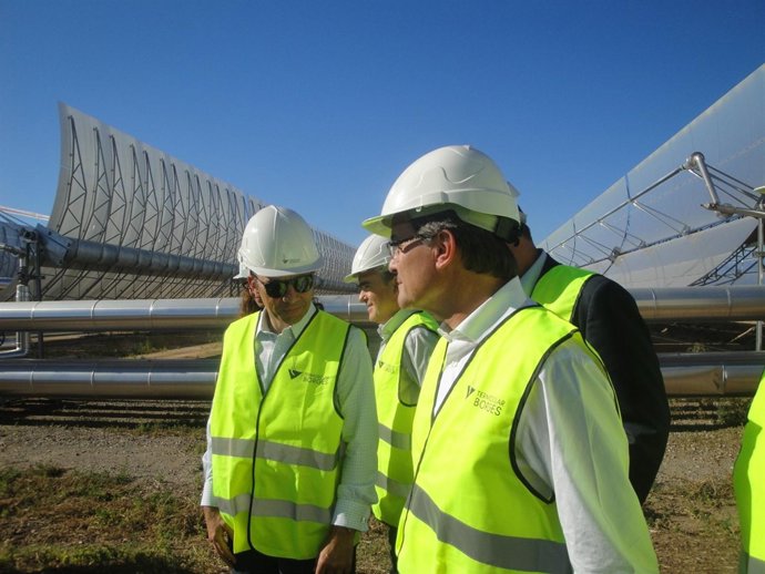 Mas inaugura una planta de biomasa en Les Borges Blanques (Lleida)
