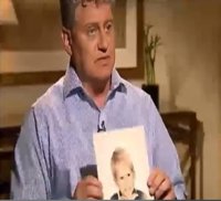 El padre de Snowden aceptaría la solicitud del FBI de volar a Moscú 