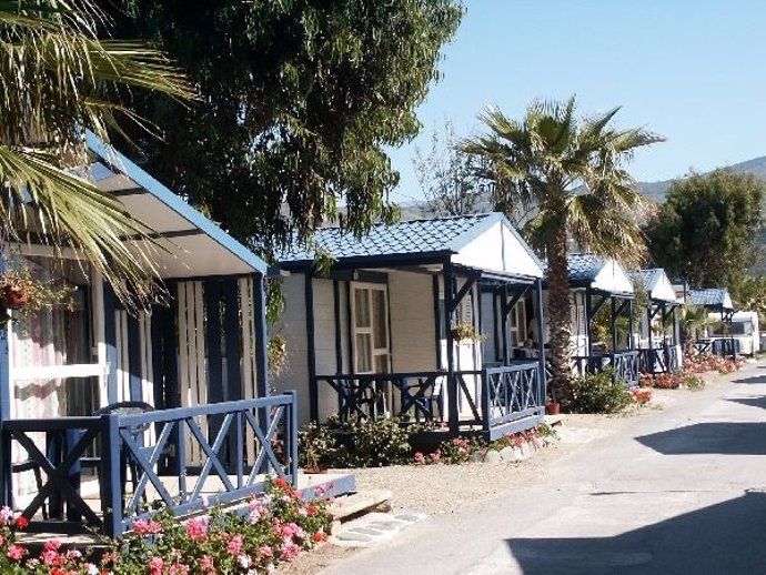 Bungalows Camping Don Cactus, En La Costa De Granada