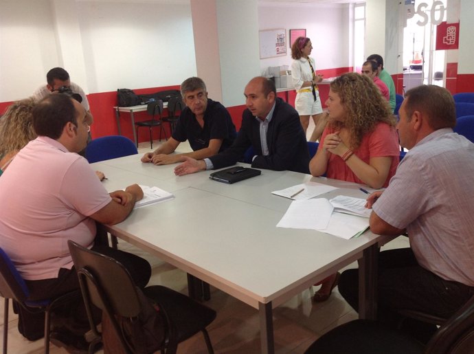 Reunión de Conejo con PSOE de Ronda 