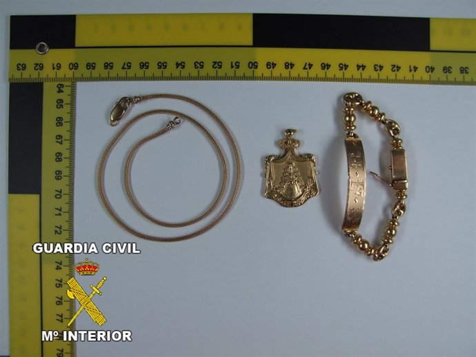 Objetos robados a un hombre con minusvalía en Valverde (Huelva).