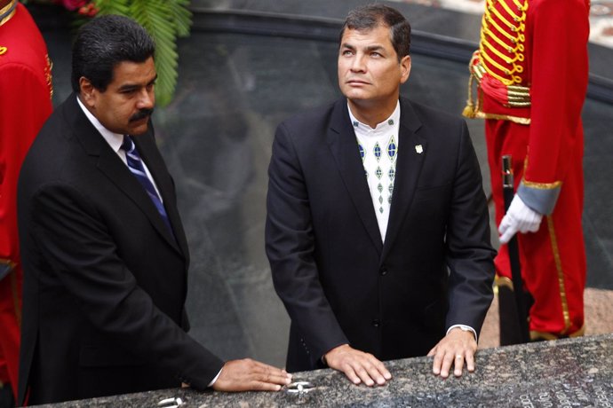 Nicolás Maduro y Rafael Correa en el Cuartel de la Montaña