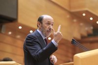 AMP.-Bárcenas.- Rubalcaba acusa Rajoy de delictes contra la democràcia i exigeix la seva dimissió perquè no té autoritat