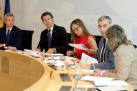 La Xunta prevé que Galicia crecerá un 0,6% en 2014 y que el paro bajará dos décimas, hasta el 22,2%