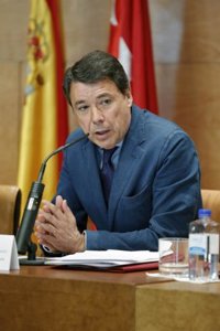González cree que "si alguien ha provocado miradas torticeras" entre CC.AA. será Montoro