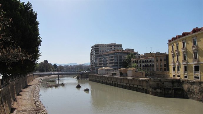 El río Segura a su paso por Murcia