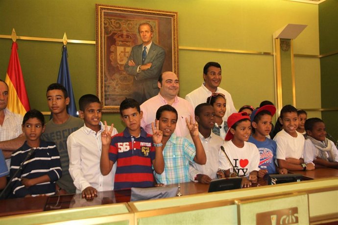 El alcalde con los saharauis