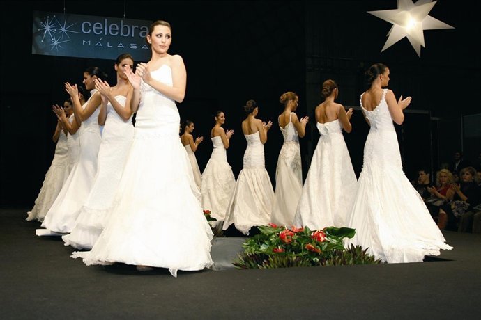 Pasarela De Novias Bodas Evento Celebra Málaga