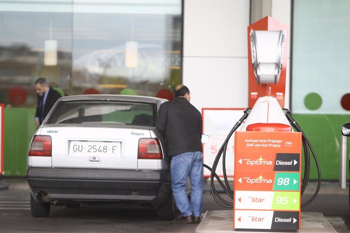 Recursos De Gasolina, Gasolineras