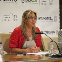 Teniente valora con "satisfacción" y "prudencia" la baja de desempleados y apuesta por el estímulo empresarial