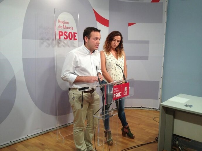 Secretario de Vivienda del PSOE, David Castillo, y la secretaria general
