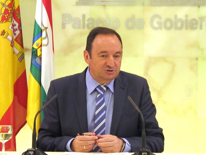 El presidente riojano, Pedro Sanz