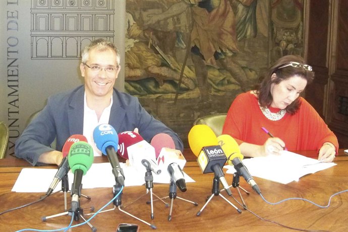 Los concejales explican los acuerdos de la Junta de Gbno