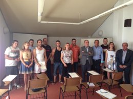 Hernández con los bomberos