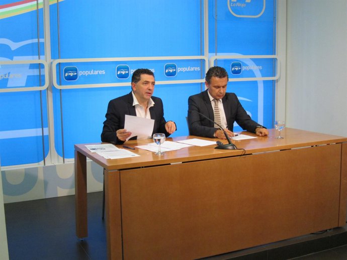 Carlos Cuevas y Conrado Escobar se refieren a la actualidad económica