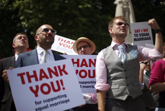 Reino Unido legaliza el matrimonio homosexual