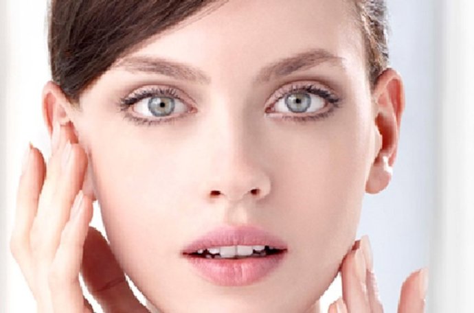 Crema facial anti manchas