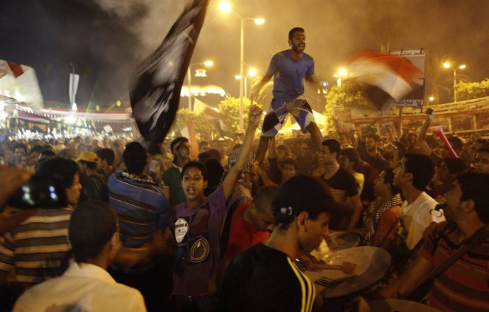 Nuevos enfrentamientosen Egipto entre partidarios y detractores de Mursi