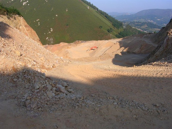 Cantera en Piloña