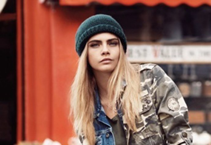 Cara Delevingne se apunta también a la colección de Pepe Jeans