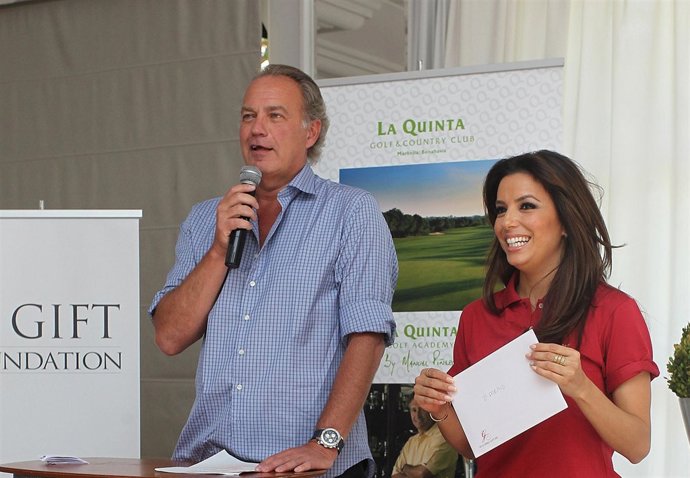 MARBELLA, SPAIN - AUGUST 03:  (EXCLUSIVE COVERAGE) Bertin Osborne And Eva Longor