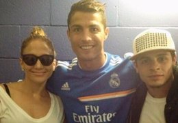 Jennifer López ha visitado al Real Madrid en los Ángeles