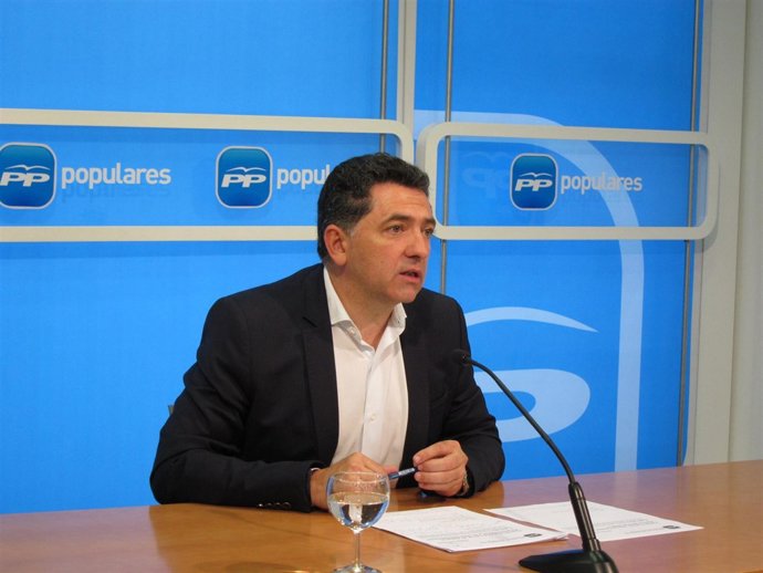 El secretario general del PP riojano, Carlos Cuevas analiza PIVE 3