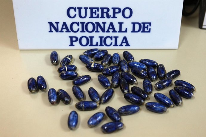 Un hombre detenido tras tragarse 46 bellotas de cocaína
