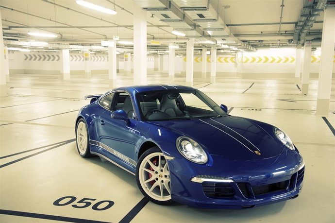 Porsche diseñado por internautas
