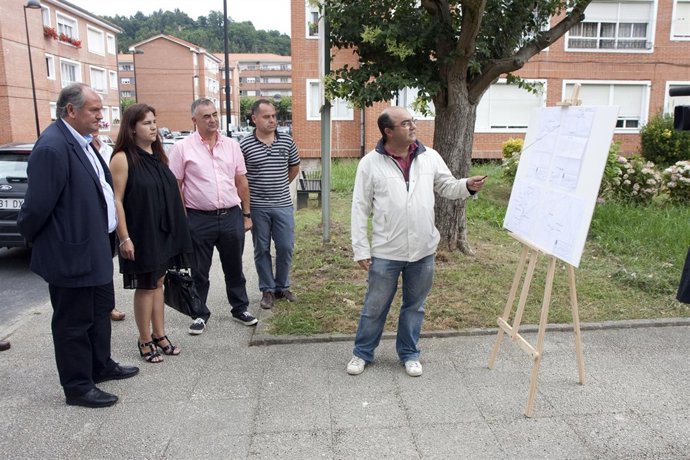El consejero de Medio Ambiente inaugura obras de saneamiento y abastecimiento 