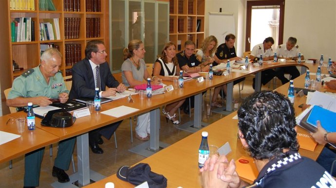 Sánchez de León en la Junta Local de Seguridad con motivo del Rototom