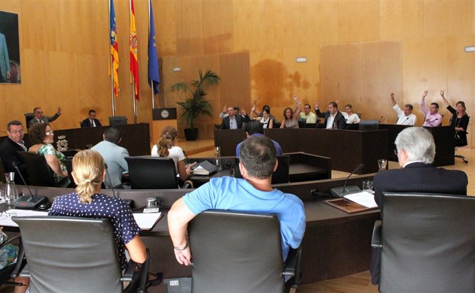 Pleno extraordinario del Ayuntamiento de Benidorm